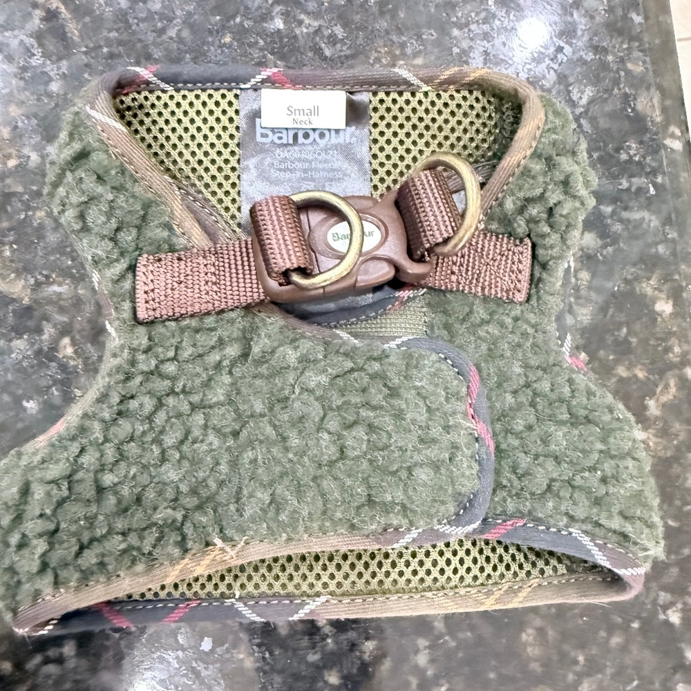 Barbour Olive Green Sherpa Dog Harness with Brown Trim